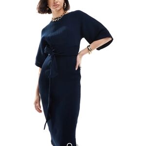 Elegant Navy Midi Dress